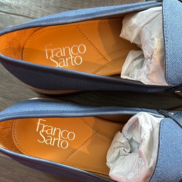 NIB Franco Sarto Edith Blue Penny Loafers Flats 9.5 or 9 see notes - Picture 4 of 7